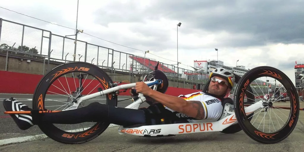 handbike quickie shark